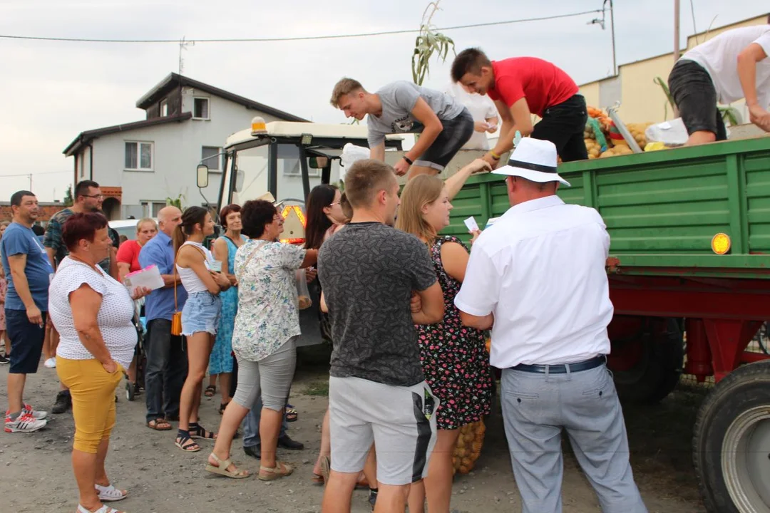 Dożynki wiejskie w Chrzanie