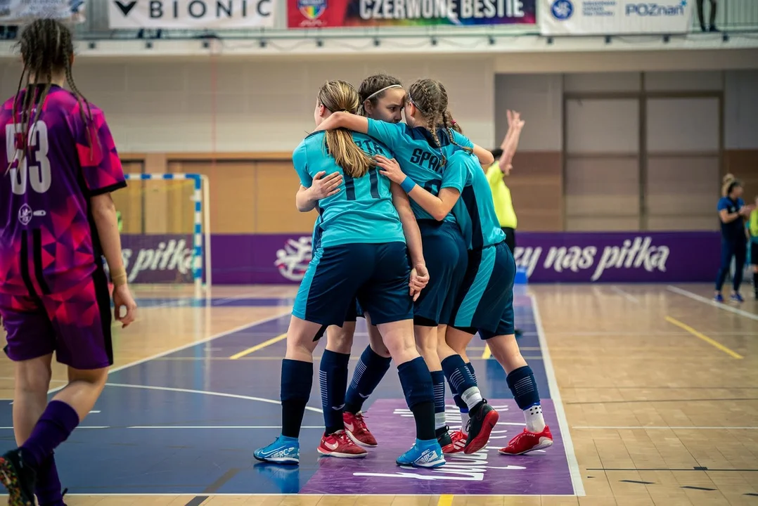 Młodzieżowe Mistrzostwa Polski w futsalu U-15 w Poznaniu. Zwycięstwo Sparty Miejska Górka