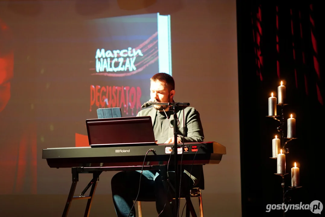 Marcin Walczak, Wiedźma.