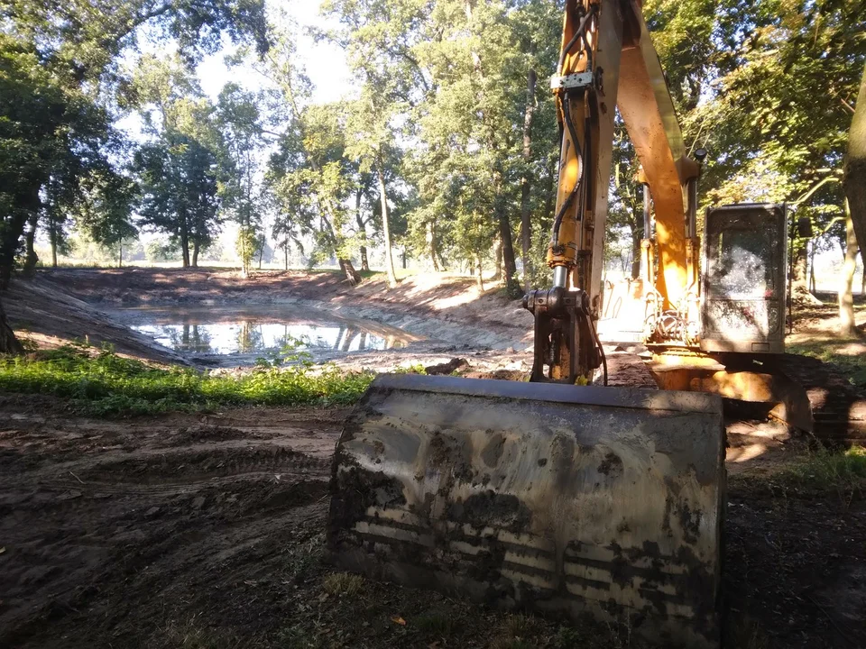 Budują nowy plac zabaw i rewitalizują park w gminie Gizałki - Zdjęcie główne