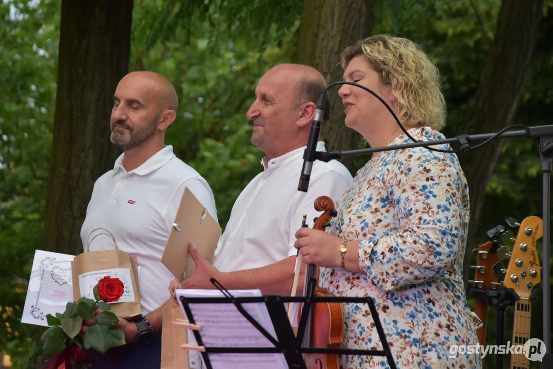 Fontanna pełna muzyki - jubileuszowy koncert zespołu Trio w Borku Wlkp.