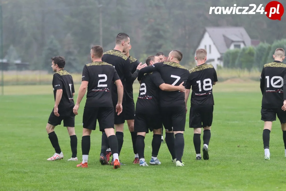 Sarnowianka Sarnowa - Awdaniec Pakosław 4:1