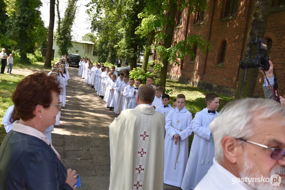 I Komunia Święta w parafii Narodzenia Najświętszej Maryi Panny w Poniecu