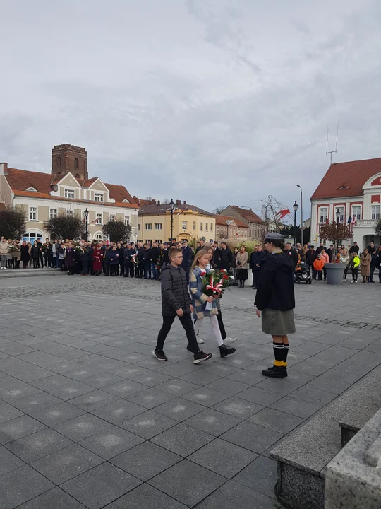 Naród jak rzeka z licznymi dopływami, czyli obchody Święta Niepodległości w Gostyniu - Zdjęcie główne