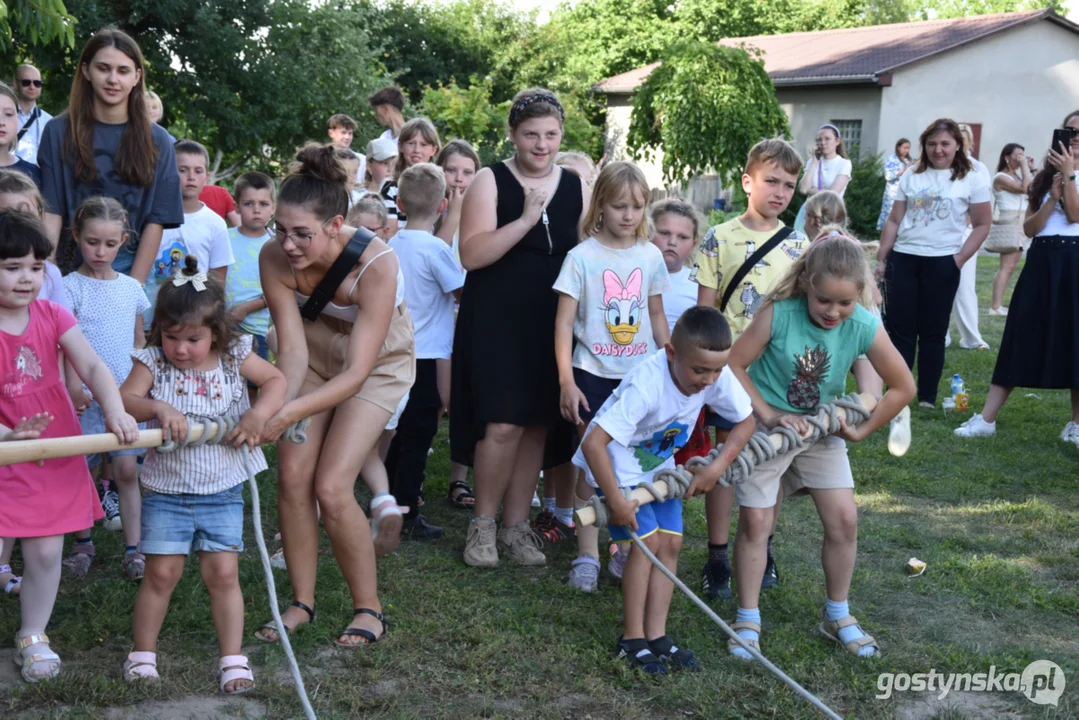 Pierwszy festyn z bł. Edmundem Bojanowskim, przy ochronce Sióstr Służebniczek w Podrzeczu