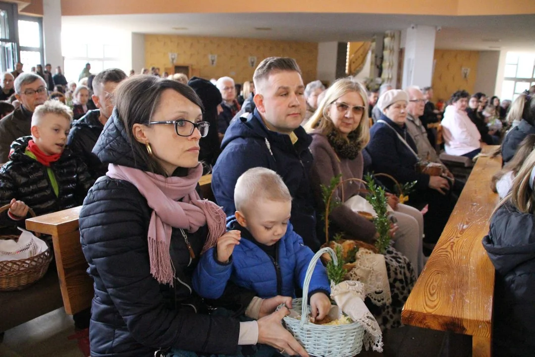 Gdzie do spowiedzi przed świętami? O której poświęcisz pokarmy w Wielką Sobotę w Jarocinie?