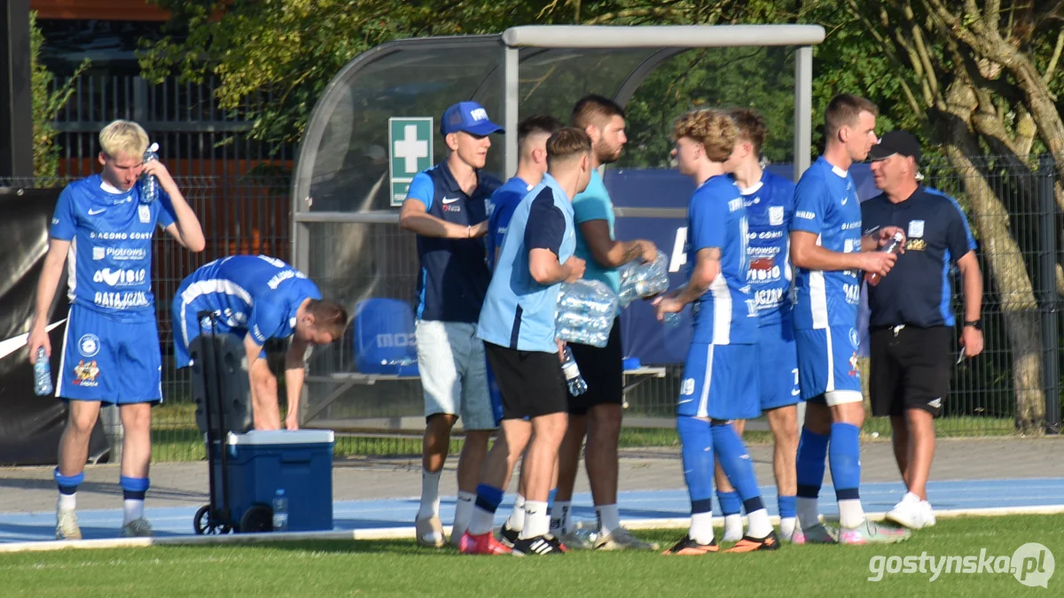 Kania Gostyń - Huragan Pobiedziska 3 : 3