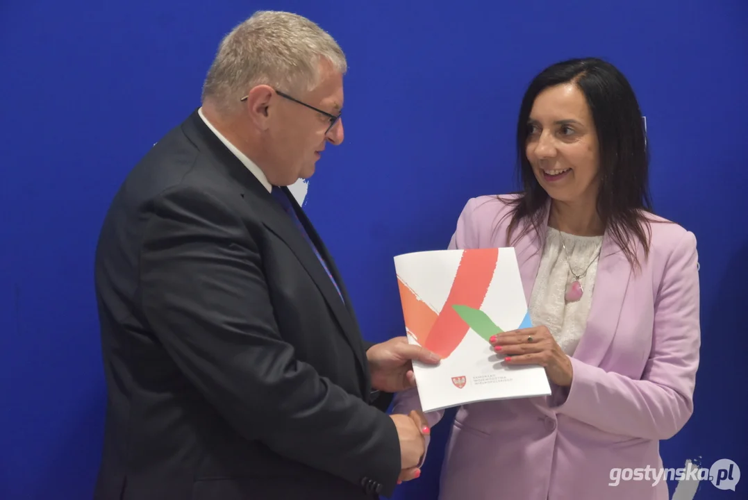 Wręczenie dofinansowań w ramach XV edycji konkursu "Pięknieje wielkopolska wieś" w Pępowie