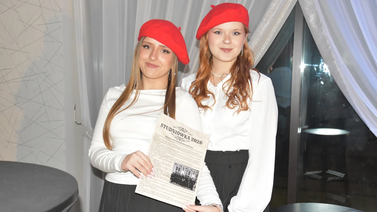 Studniówka 2026 maturzystów z Zespołu Szkół Ogólnokształcących w Gostyniu