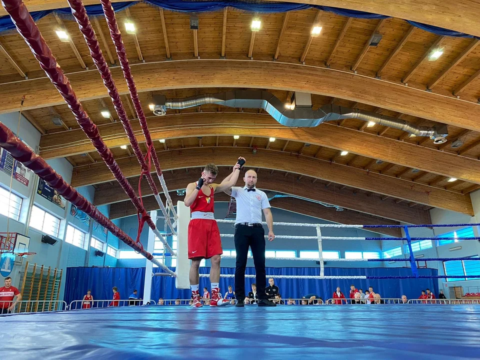 Pięściarze z klubu Sporty Walki Rawicz z medalami mistrzostw kraju