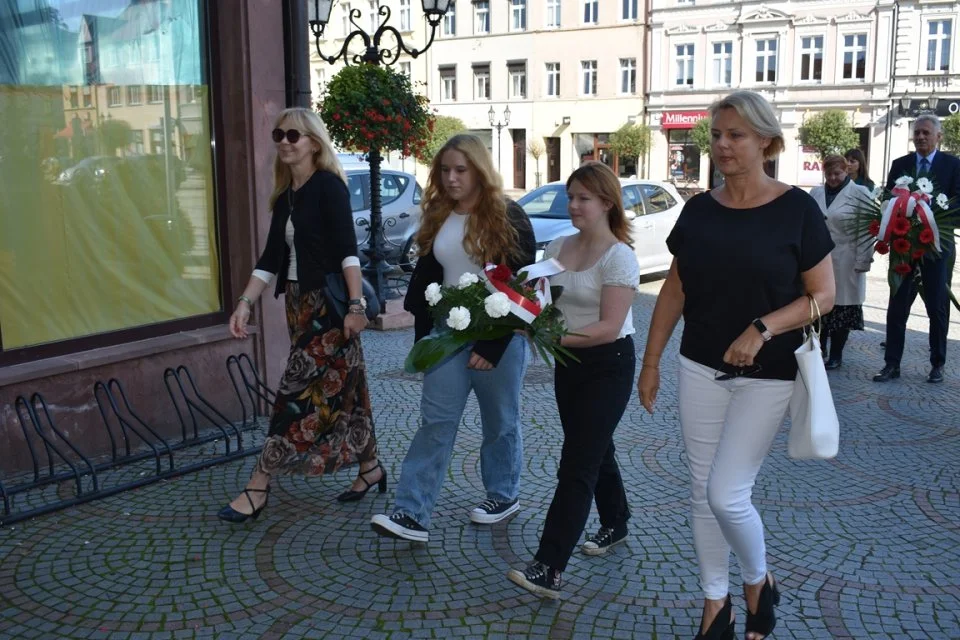 Krotoszyn. Upamiętnili rocznicę wybuchu II Wojny Światowej