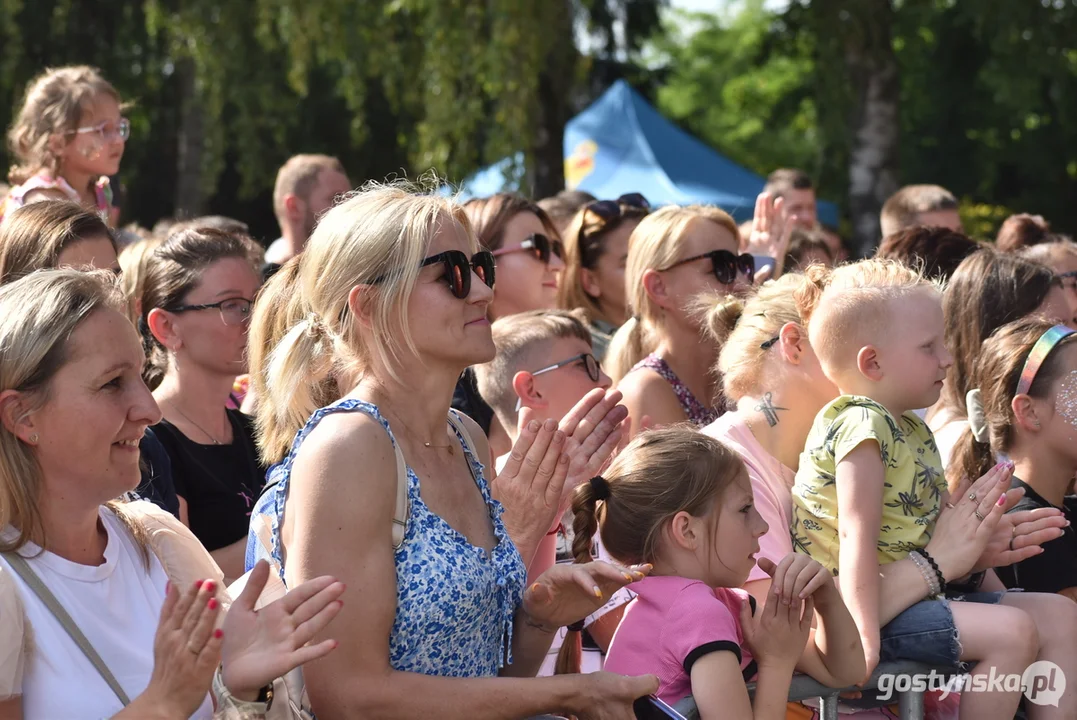 Dni Krobi 2024. Występy dzieci oraz licytacja dla Bartka Rokickiego