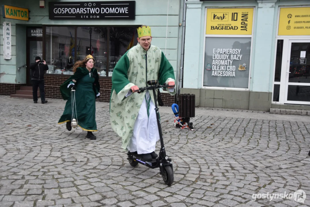 "W jasełkach leży" - Orszak Trzech Króli na ulicach Gostynia