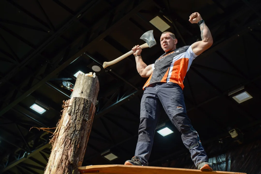 Drwale cięli i rąbali na wyścigi. Mistrzostwa Polski Stihl Timbersports w Jarocinie [ZDJĘCIA, WIDEO] - Zdjęcie główne