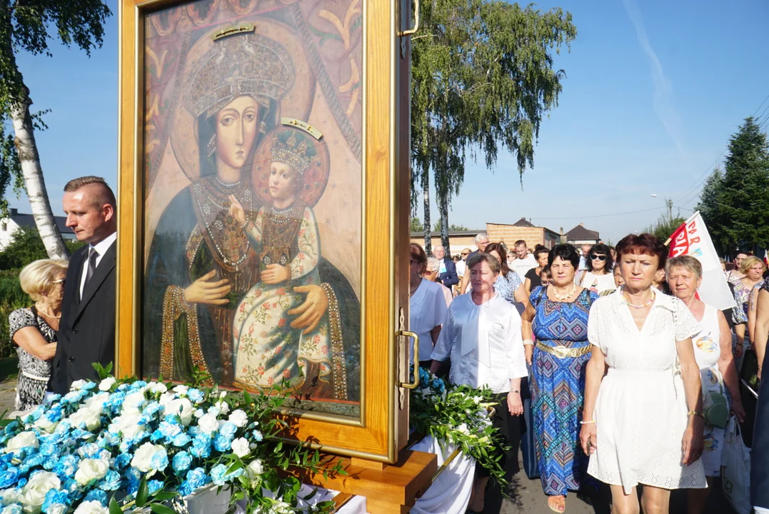 Smolice. Koronacja wizerunku Matki Bożej Uzdrowienia Chorych