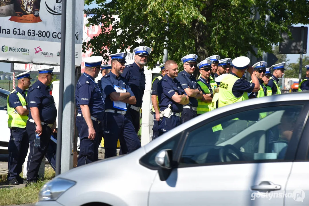 34. Konkurs "Policjant ruchu drogowego 2024” w Gostyniu. Dzień drugi - ręczna regulacja ruchem