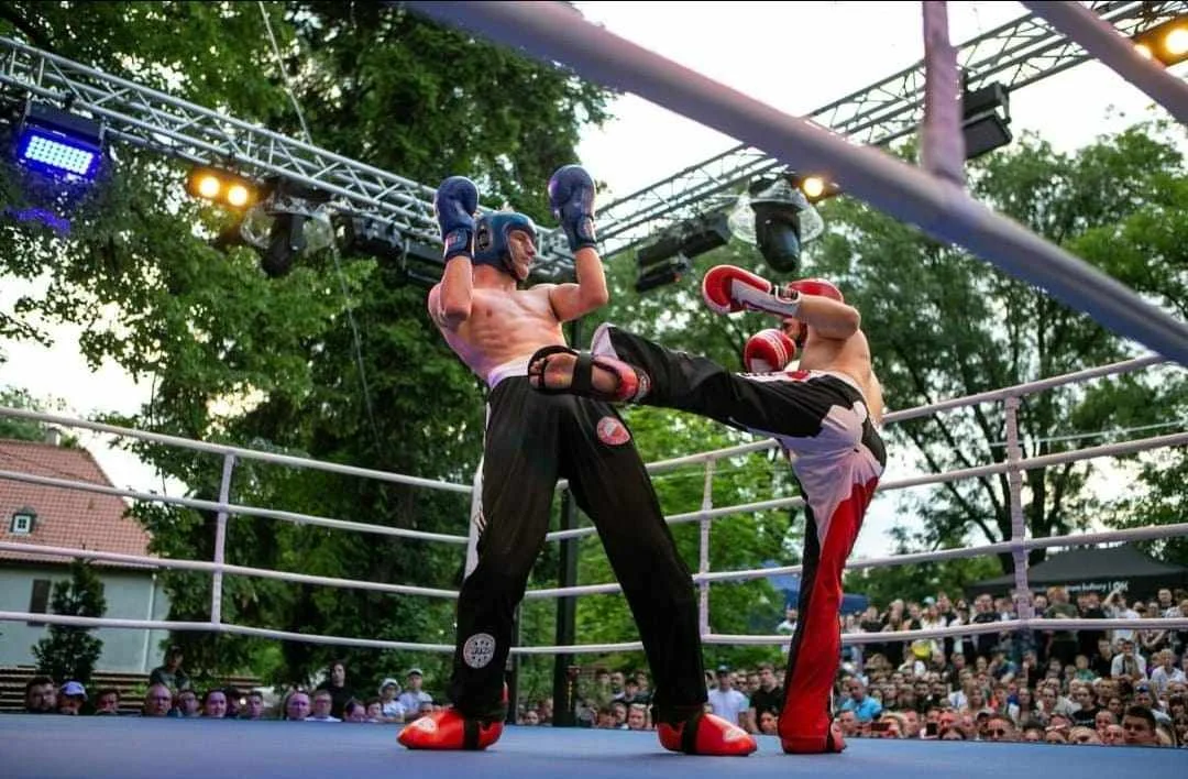 Filip Śronek z Krotoszyna zwyciężył w Kick-Boxing Competition