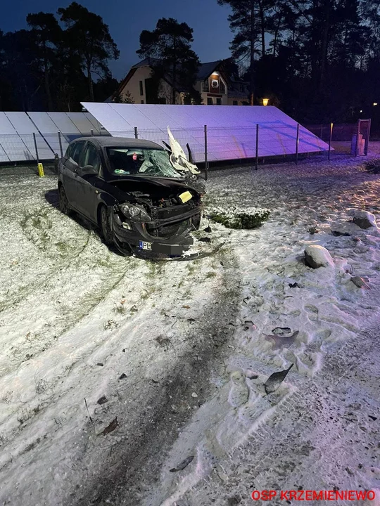 Wypadek w Krzemieniewie na DK12.