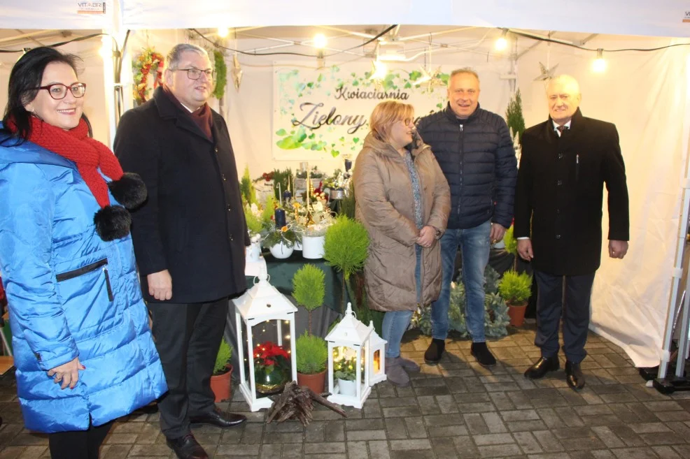 Jarmark bożonarodzeniowy i finał konkursu "Wilekopolskie smaki wigilijne w Choczu"