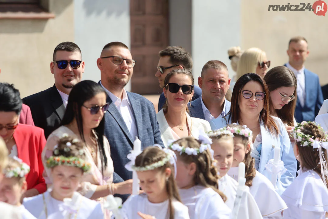 Pierwsza Komunia Święta w "białym" kościele