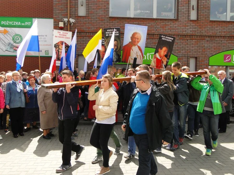 Symbole Światowych Dni Młodzieży w Jarocinie (2014)