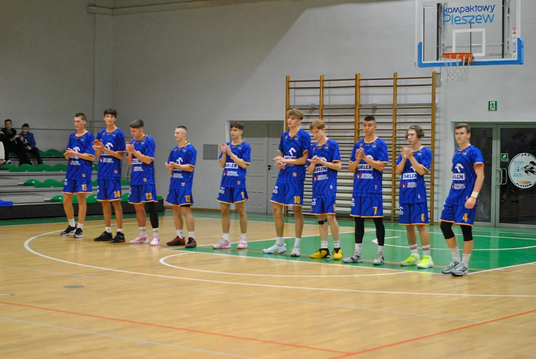 Kosz Kompaktowy Pleszew - Orlen Akademia BM Stal 98:56