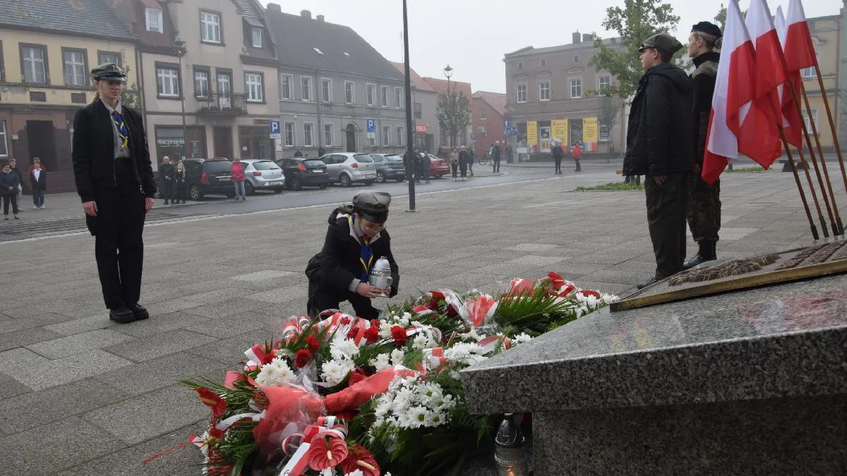 Obchody 84. rocznicy rozstrzelania mieszkańców Krobi i okolic. W "Krwawą sobotę" rozstrzelano 15 synów ziemi krobskiej i pępowskiej - Zdjęcie główne