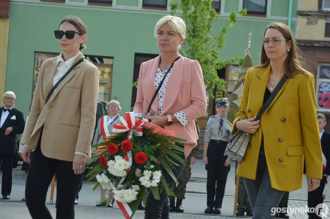Obchody 234. rocznicy uchwalenia Konstytucji 3 Maja i festyn PRL w Krobi