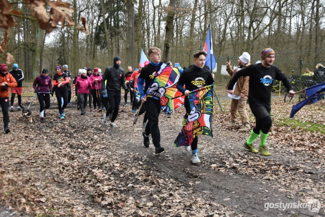 Biegająco zagrali dla WOŚP - Parkrun Gostyń i Grupa Nieprzemakalni Gostyń razem na trasie