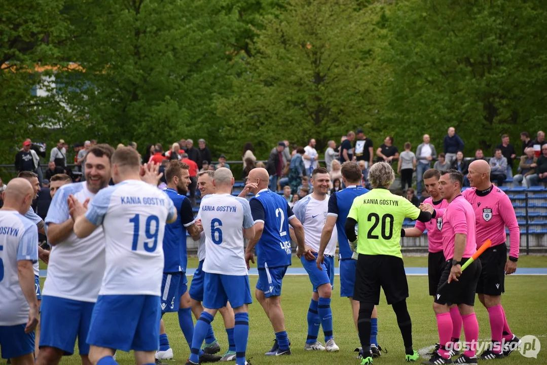 Mecz oldboyów Kani Gostyń i Lecha Poznań na 100-lecie Kani