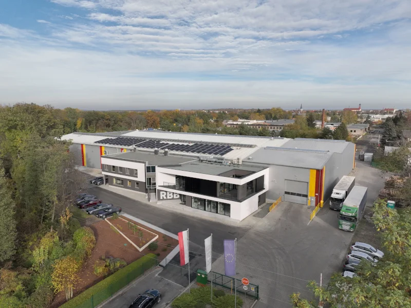 Od rodzinnego warsztatu do stalowej potęgi. Trzy pokolenia w grupie RBB