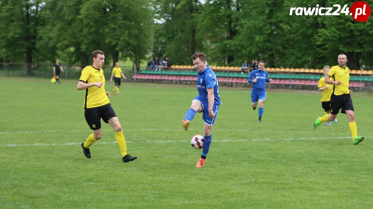 Orla Jutrosin - Tęcza-Osa Osieczna 3:1