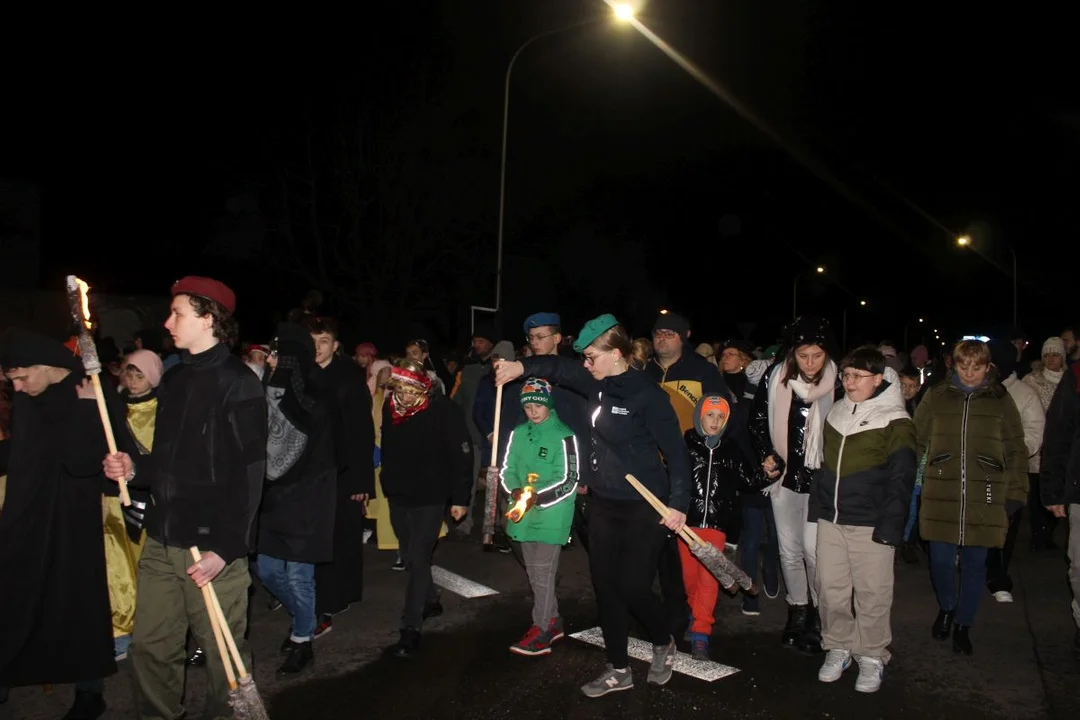 Droga Krzyżowa ulicami Jarocina przygotowana przez parafie Chrystusa Króla i św. Marcina