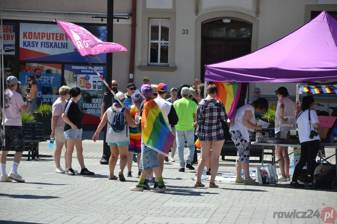 Marsz Równości i kontrmanifestacje w Rawiczu