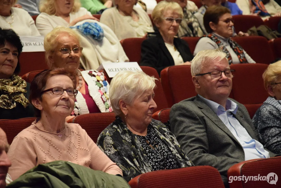 Zakończenie IX Krobskich Dni Seniora i wręczenie odznaczeń Zasłużony dla Gminy Krobia