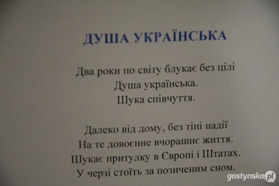 Wystawa fotograficzna "Dlatego jesteśmy tutaj" w GOK Hutnik z okazji II rocznicy wybuchu wojny na Ukrainie