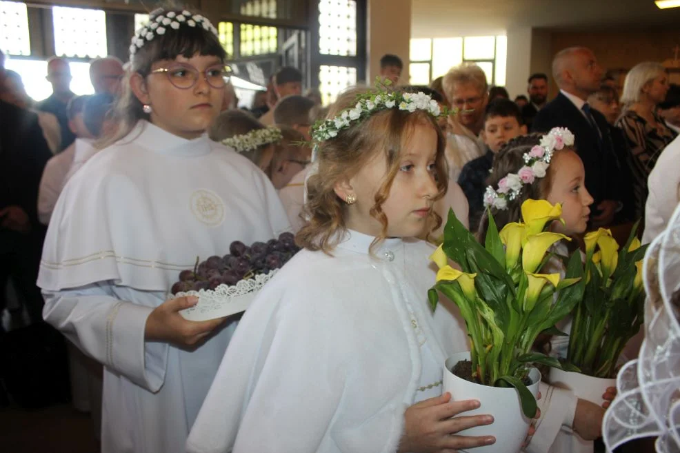 Pierwsza Komunia Święta w parafii św. Antoniego Padewskiego w Jarocinie