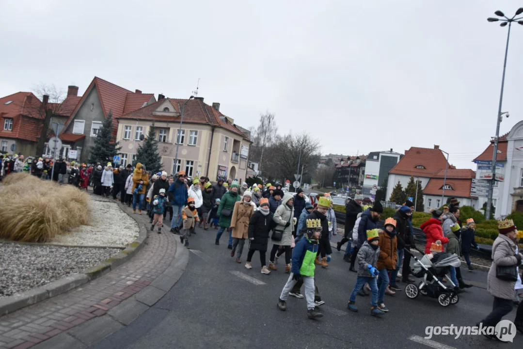 "W jasełkach leży" - Orszak Trzech Króli na ulicach Gostynia