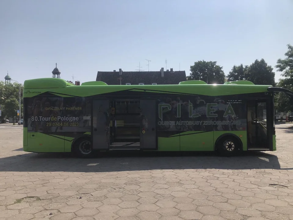 Gmina Jarocin testuje nowy autobus elektryczny