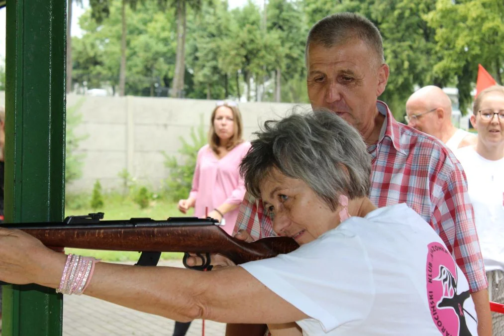 VII Turniej "Ustrzelić raka" Klubu "Amazonka"  w Jarocinie