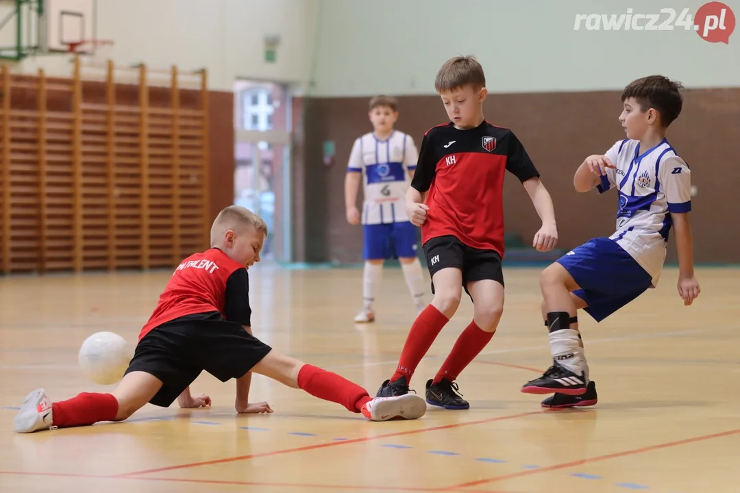 Turniej halowej piłki nożnej w Rawiczu