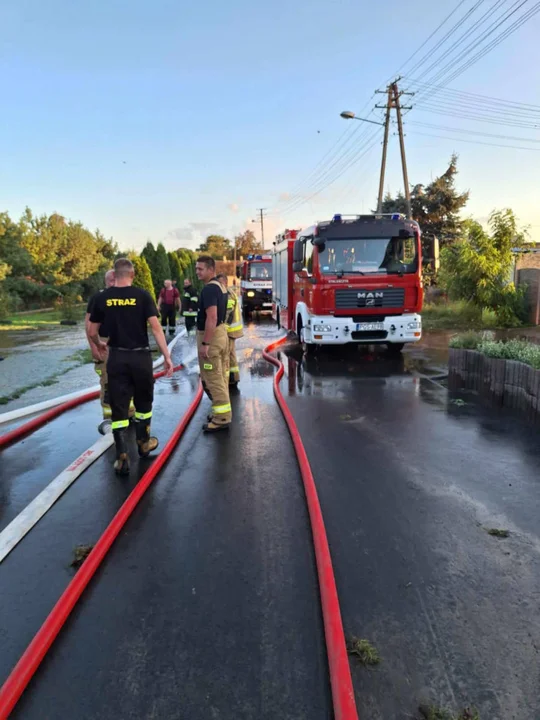 Kromolice pod wodą. Sztab Kryzysowy w Pogorzeli