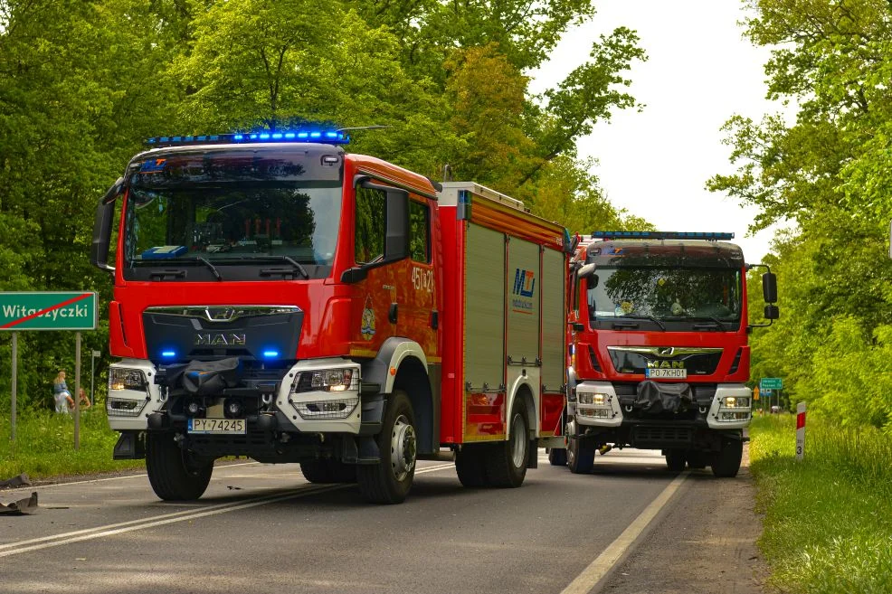 Zderzenie na DK 11 między Jarocinem a Witaszyczkami. Samochodami podróżowało pięć osób