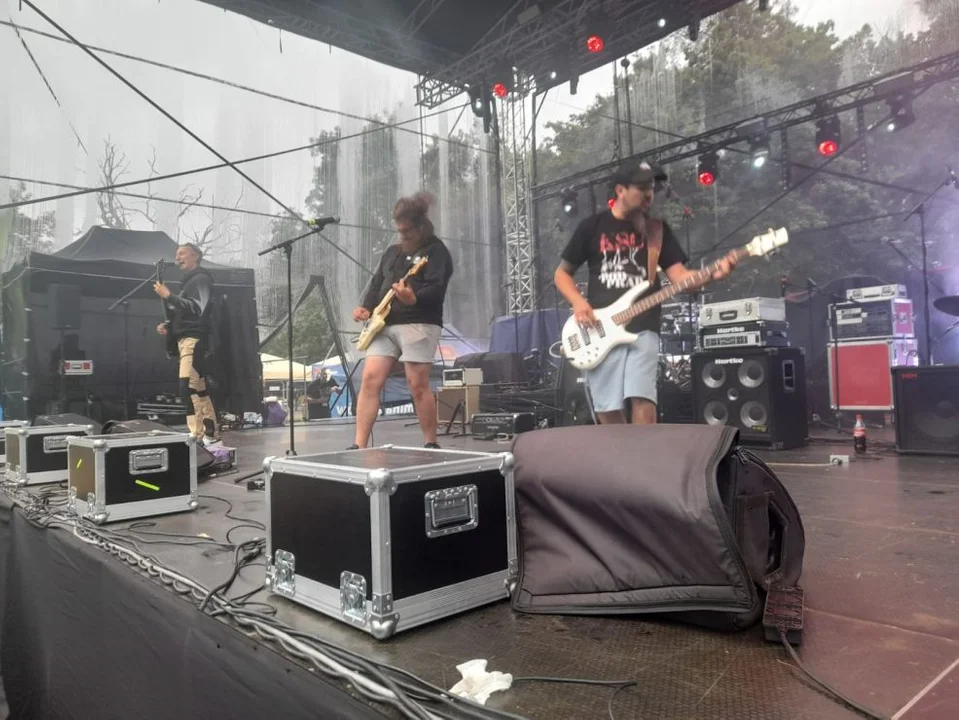 Kolejna edycja festiwalu Wieża Rocka. Ostrymi brzmieniami rozpoczęły się Dni Żerkowa [ZDJĘCIA] - Zdjęcie główne