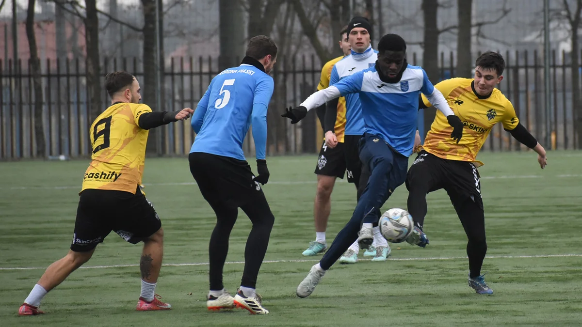 Korona Piaski znów na remis - Zdjęcie główne