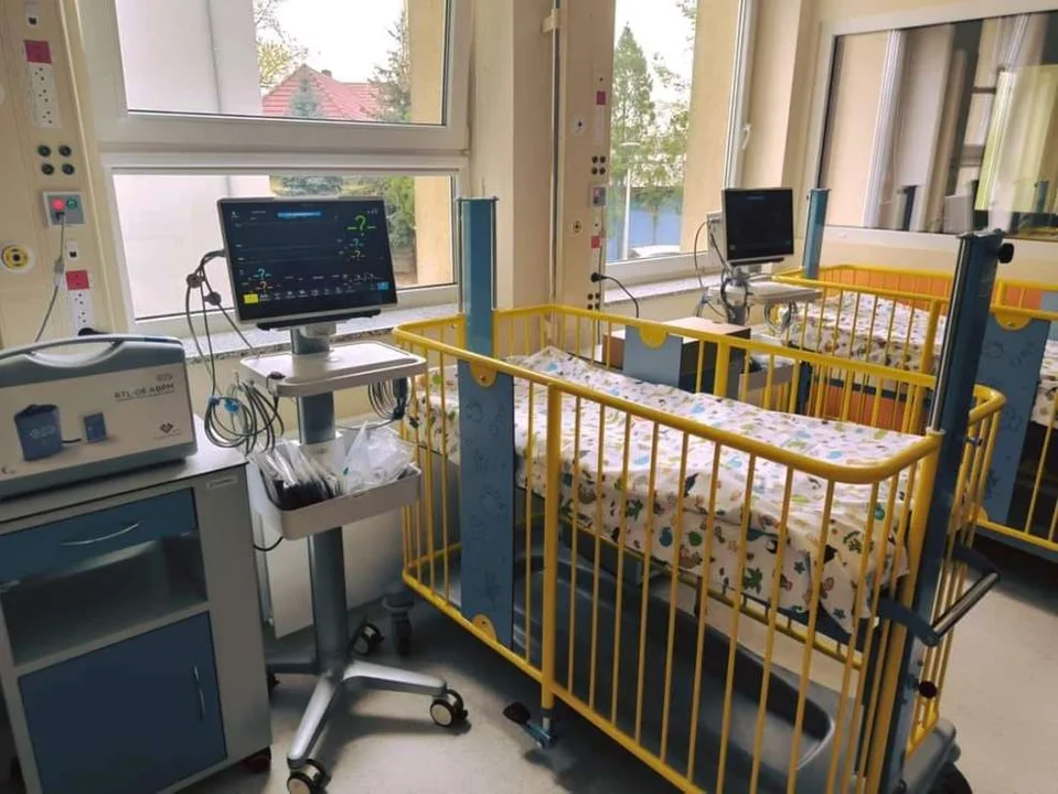 Szpital Powiatowy w Jarocinie został doposażony w kolejny, nowy sprzęt [ZDJĘCIA, SONDA] - Zdjęcie główne