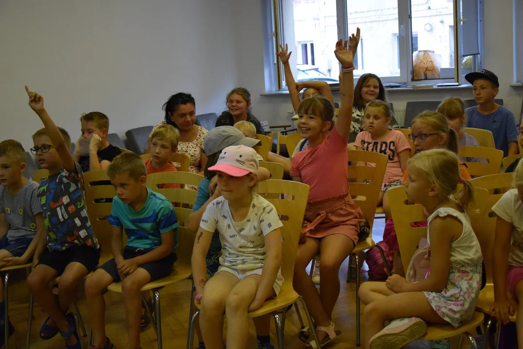 Krotoszyn. Półkolonie z biblioteką