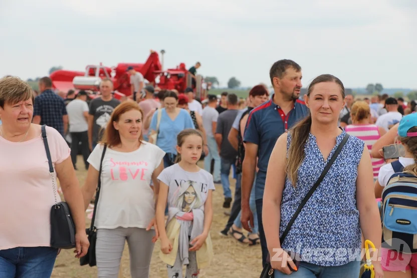 Zlot starych ciągników  wKucharach