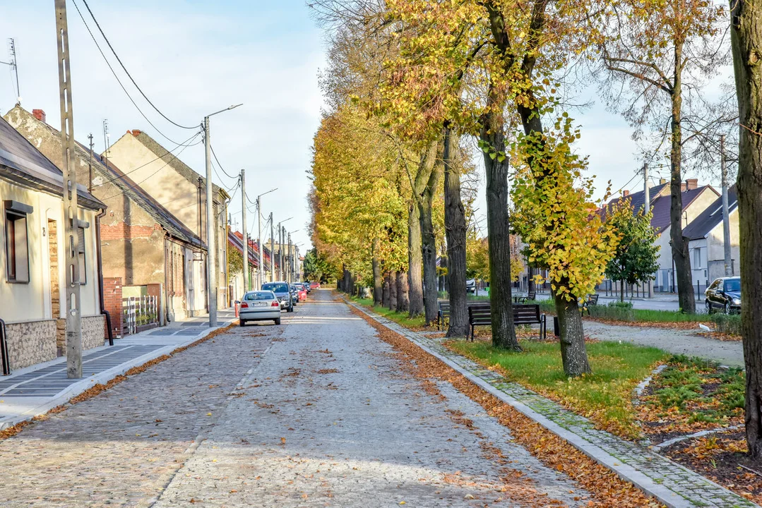 Sulmierzyce. Zakończenie przebudowy Alei Klonowicza