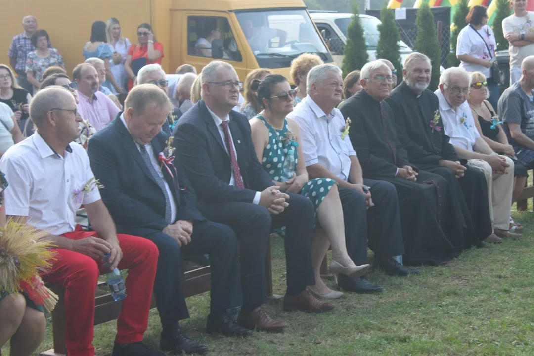 Dożynki gminy Dobrzyca w Fabianowie